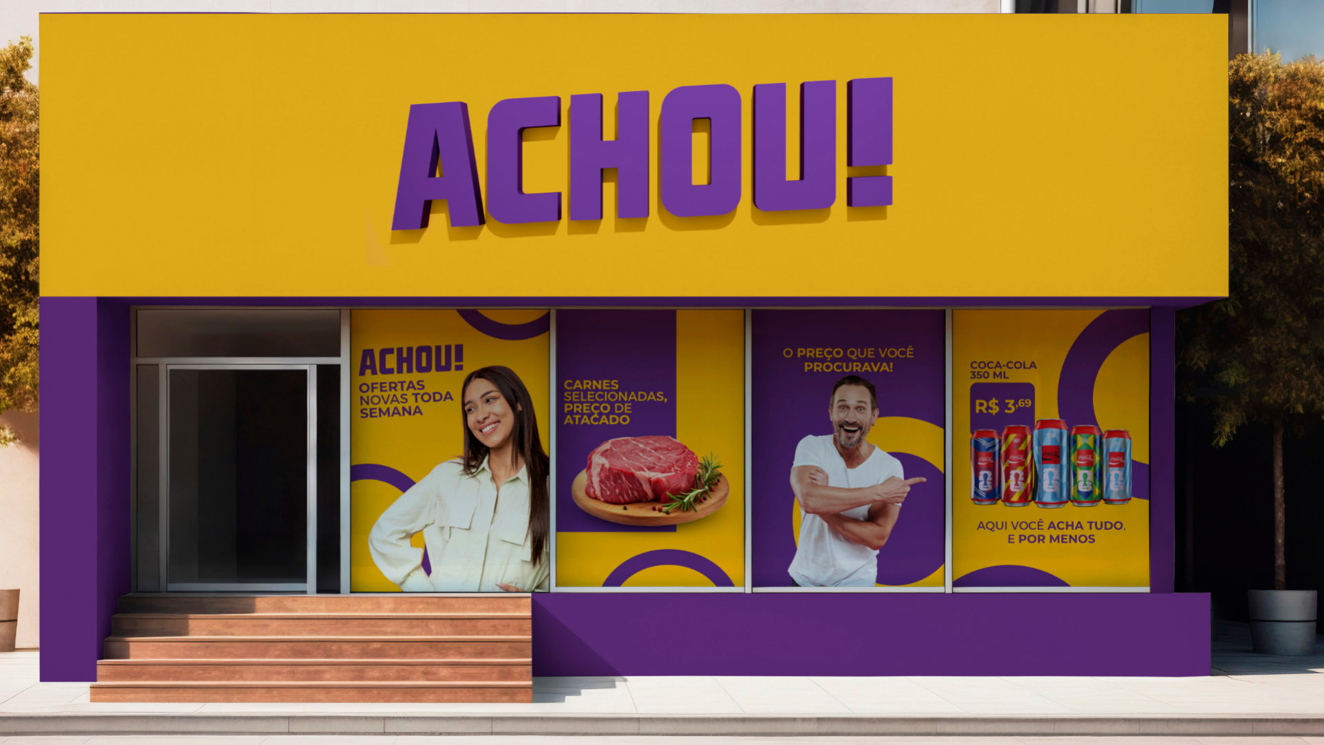 Fachada do supermercado Achou! com letreiro amarelo e vitrines em roxo e amarelo